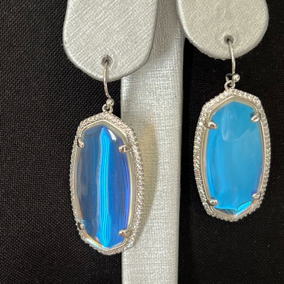 NWT RARE & RETIRED Kendra Scott Elle Lux Earrings Dichroic Silver CZ’s STUNNING - Picture 10 of 13